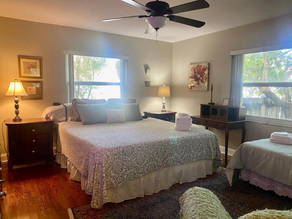 Villa Olivia Guest Rooms Χόλιγουντ Εξωτερικό φωτογραφία