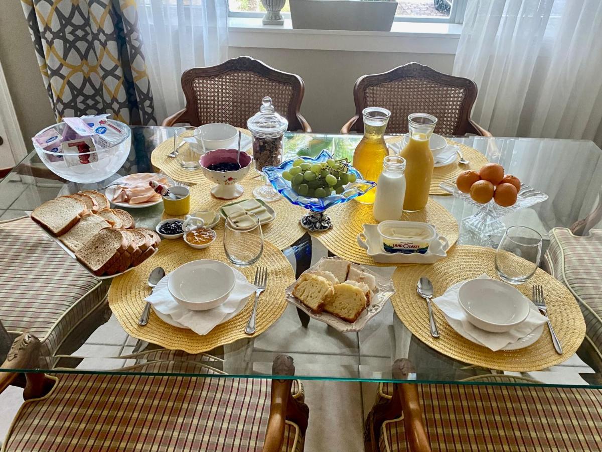 Villa Olivia Guest Rooms Χόλιγουντ Εξωτερικό φωτογραφία
