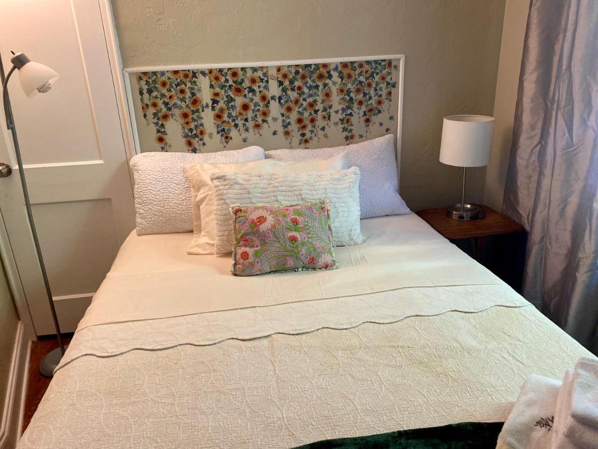 Villa Olivia Guest Rooms Χόλιγουντ Εξωτερικό φωτογραφία