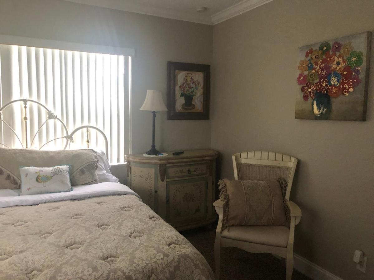 Villa Olivia Guest Rooms Χόλιγουντ Εξωτερικό φωτογραφία